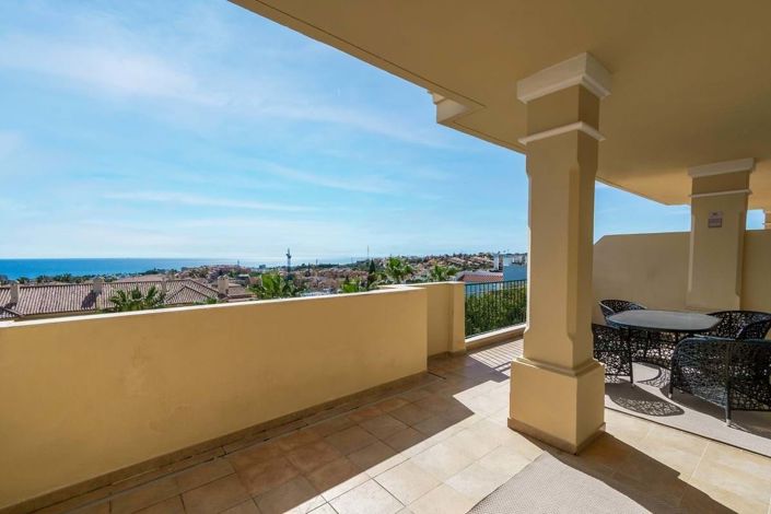 Image No.20-2 Bed Apartment for sale