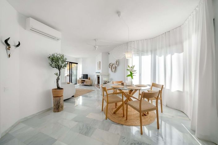 Image No.10-2 Bed Apartment for sale