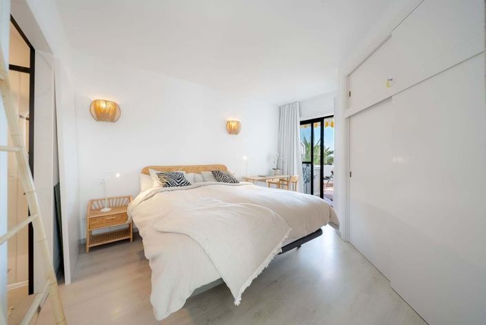 Image No.17-2 Bed Apartment for sale