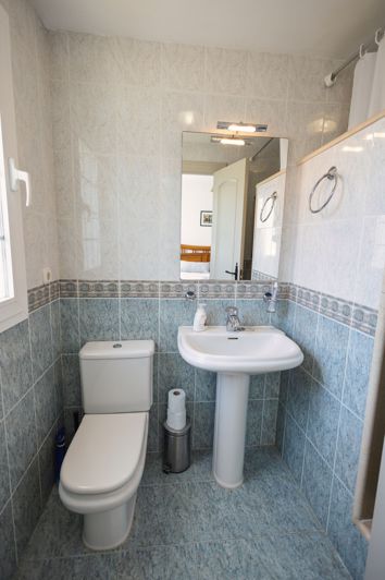 Image No.21-4 Bed Townhouse for sale