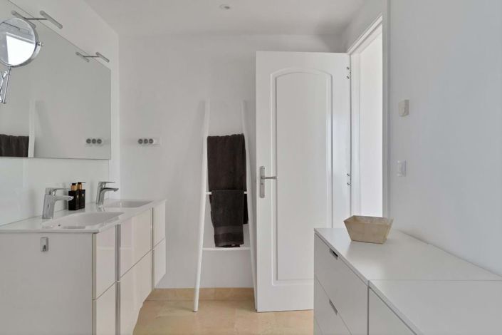 Image No.24-2 Bed Penthouse for sale