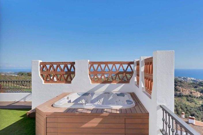 Image No.28-2 Bed Penthouse for sale