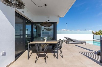 1447-661484-78d1f4f8b6655591b02d22fabb36a692d