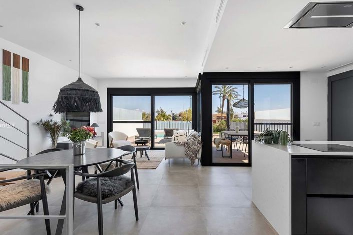 Image No.16-3 Bed Villa for sale