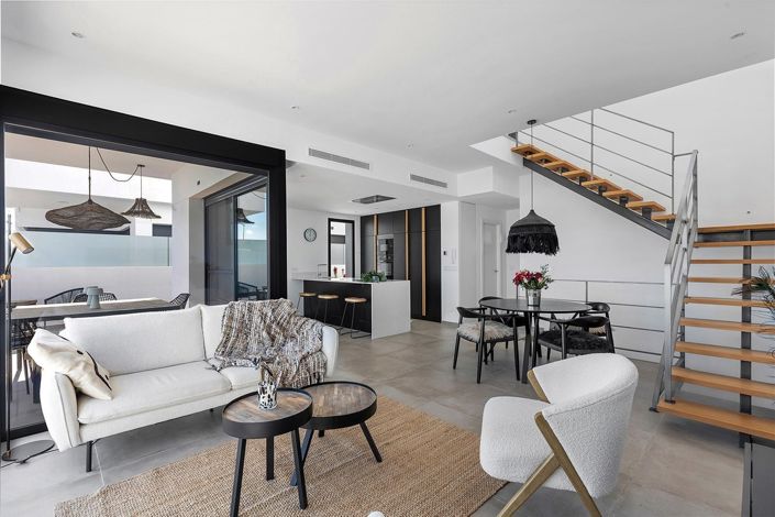 Image No.18-3 Bed Villa for sale