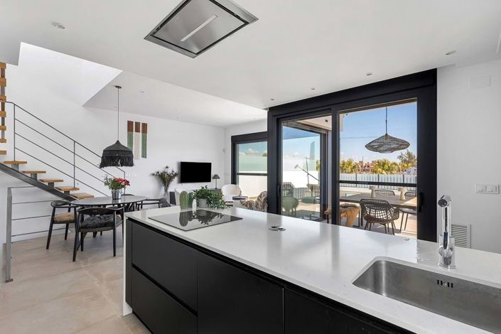 Image No.20-3 Bed Villa for sale