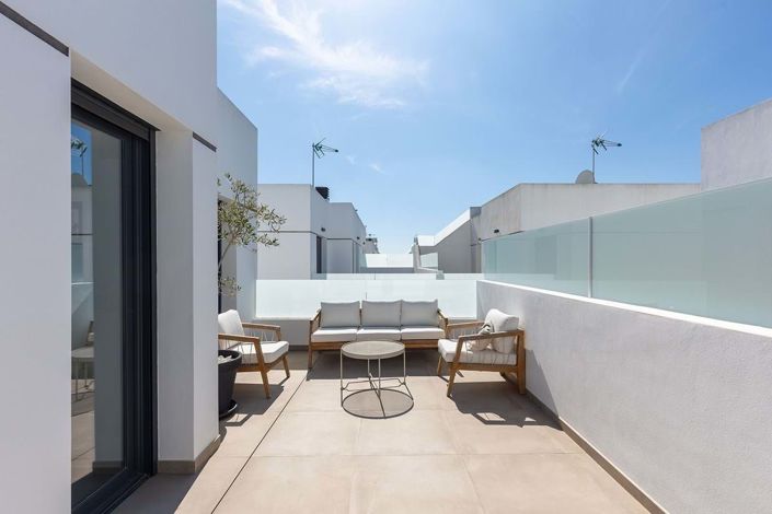 Image No.40-3 Bed Villa for sale