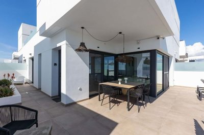 1447-661484-78d1f4f8b6655591b02d22fabb36a692d