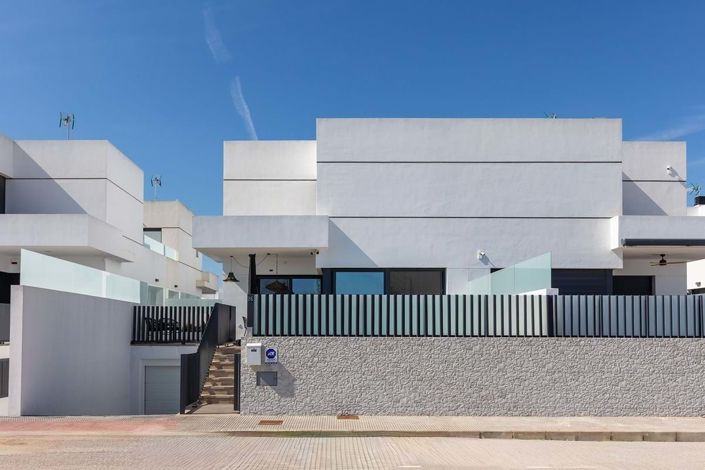 Image No.9-3 Bed Villa for sale