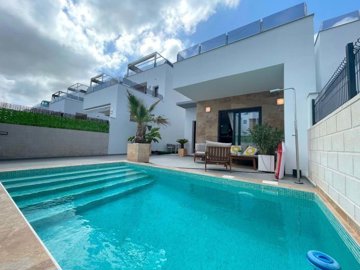 1447-661610-78d1f4f8b6655591b02d22fabb36a692d