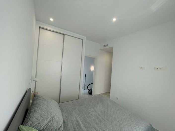 Image No.30-3 Bed Villa for sale