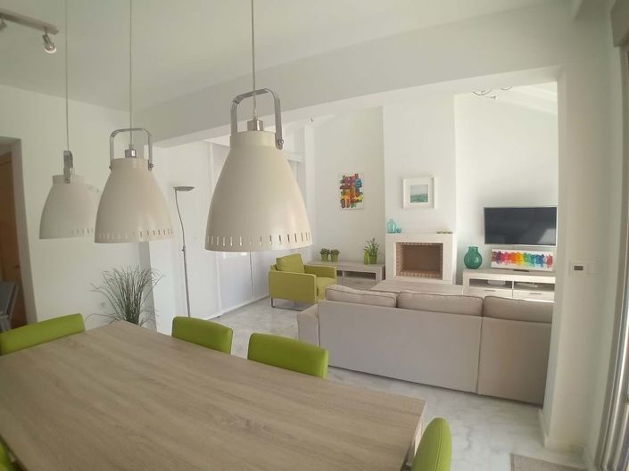 Image No.10-4 Bed Villa for sale