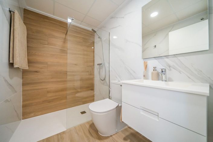 Image No.9-2 Bed Apartment for sale