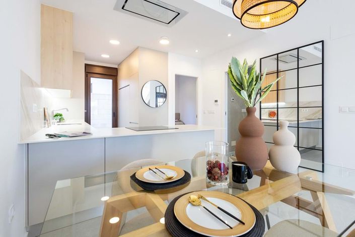 Image No.3-3 Bed Semi-Detached for sale