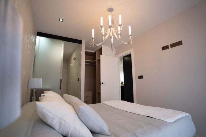 Image No.33-3 Bed Property for sale