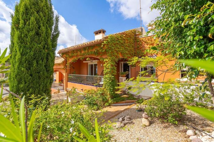 Image No.4-3 Bed Townhouse for sale