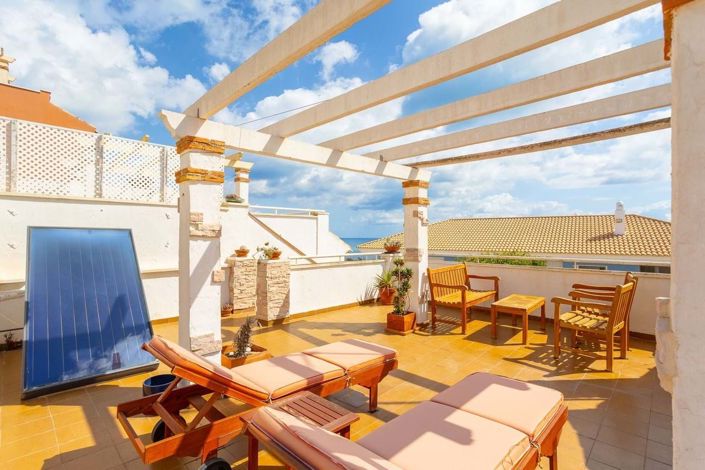 Image No.9-3 Bed Townhouse for sale