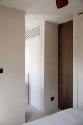 Image No.24-2 Bed Townhouse for sale