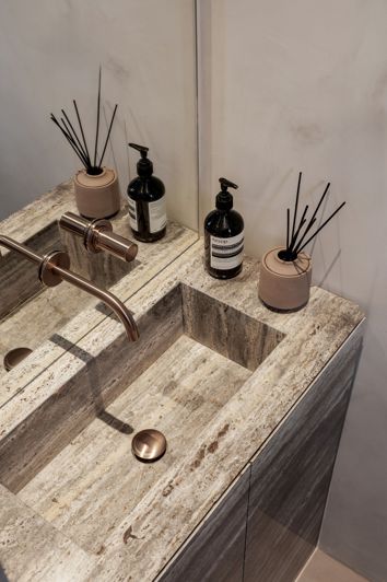 Image No.54-2 Bed Townhouse for sale