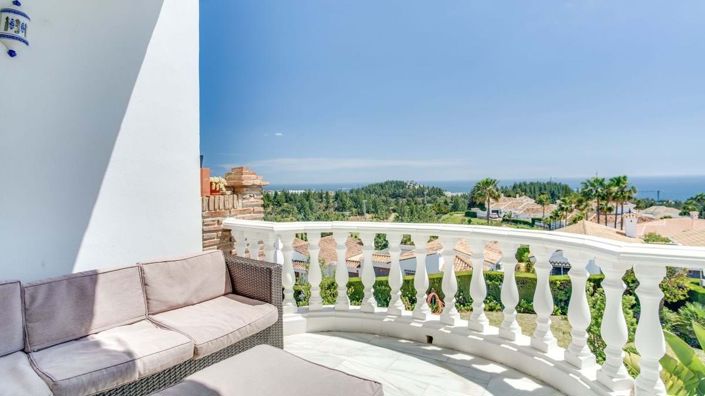 Image No.12-2 Bed Apartment for sale