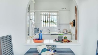 1447-661609-78d1f4f8b6655591b02d22fabb36a692d