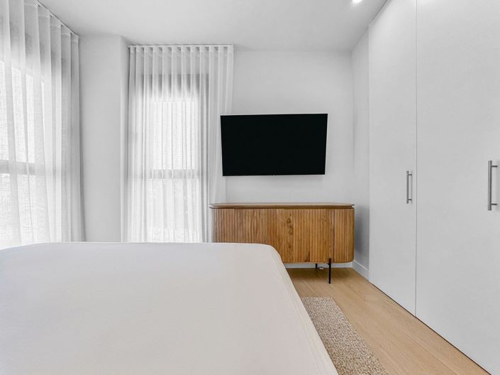 Image No.12-3 Bed Apartment for sale