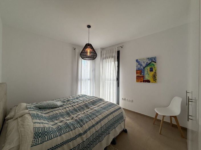 Image No.59-3 Bed Apartment for sale