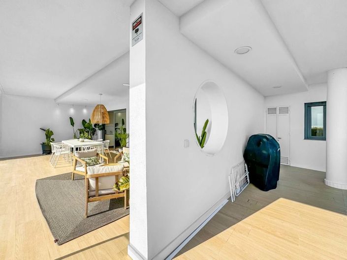 Image No.7-3 Bed Apartment for sale