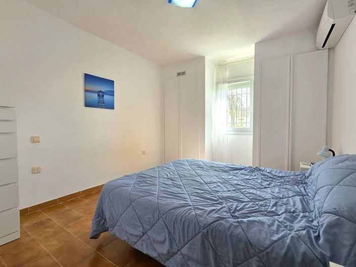 Image No.16-3 Bed Townhouse for sale