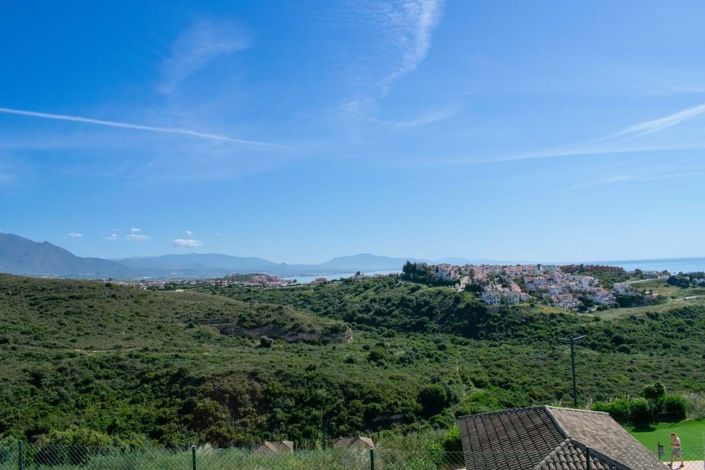 Image No.16-2 Bed Apartment for sale