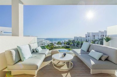 1447-661970-78d1f4f8b6655591b02d22fabb36a692d