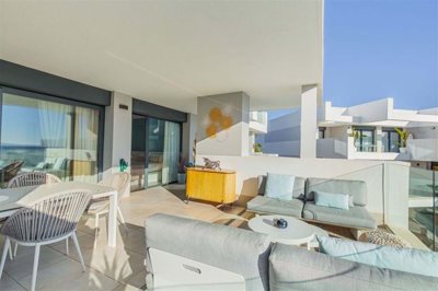 1447-661970-78d1f4f8b6655591b02d22fabb36a692d