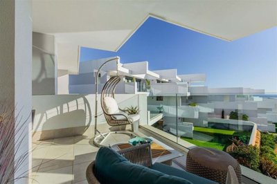 1447-661970-78d1f4f8b6655591b02d22fabb36a692d