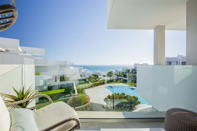 1447-661970-78d1f4f8b6655591b02d22fabb36a692d