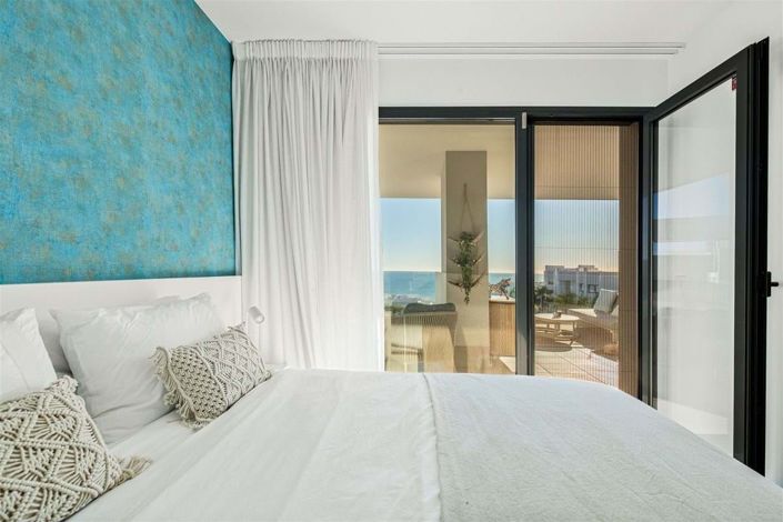 Image No.20-2 Bed Apartment for sale