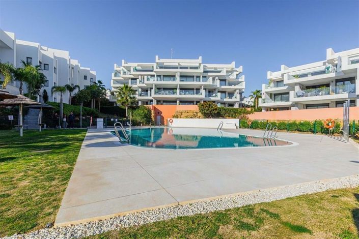 Image No.28-2 Bed Apartment for sale