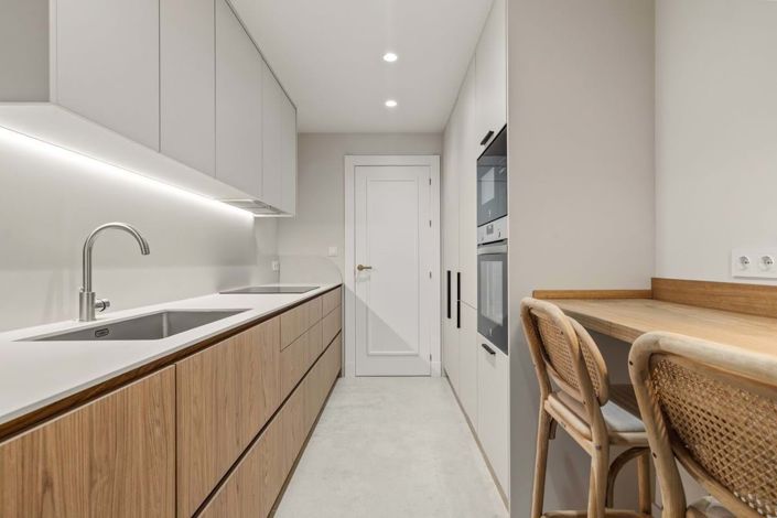 Image No.34-3 Bed Apartment for sale