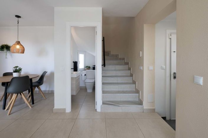 Image No.12-2 Bed Townhouse for sale