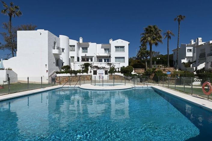 Image No.27-2 Bed Townhouse for sale