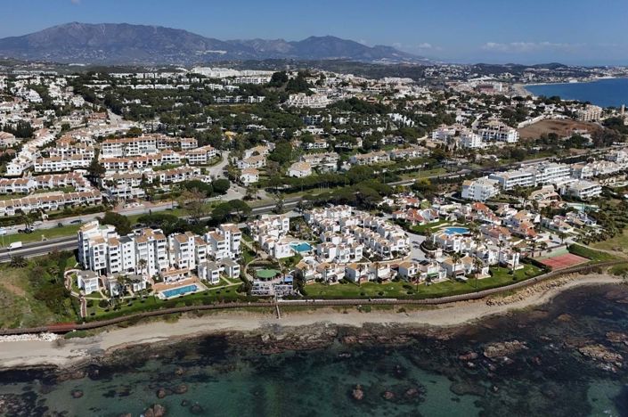 Image No.33-2 Bed Townhouse for sale