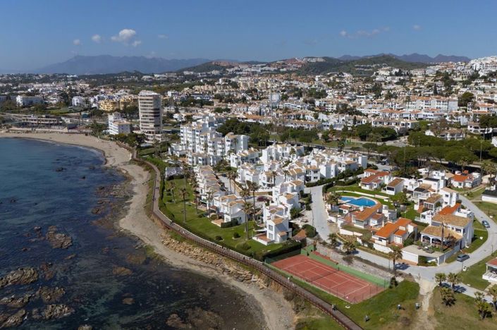 Image No.35-2 Bed Townhouse for sale