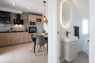 1447-661966-78d1f4f8b6655591b02d22fabb36a692d