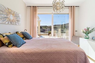 1447-661967-78d1f4f8b6655591b02d22fabb36a692d