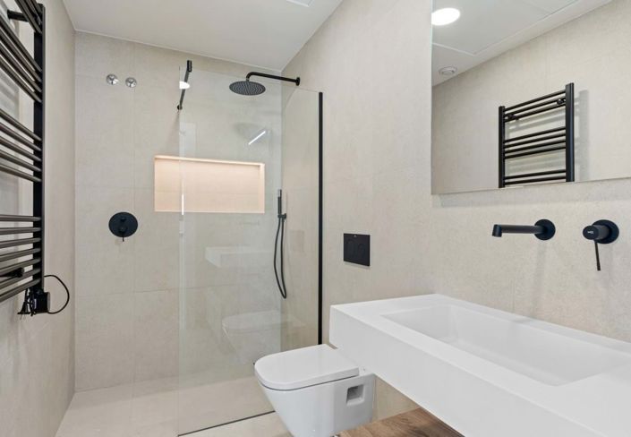 Image No.14-3 Bed Apartment for sale