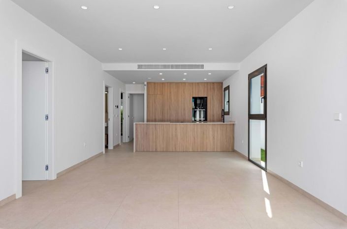 Image No.9-3 Bed Apartment for sale