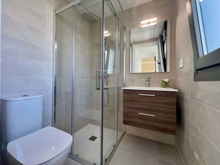 Image No.16-3 Bed Villa for sale