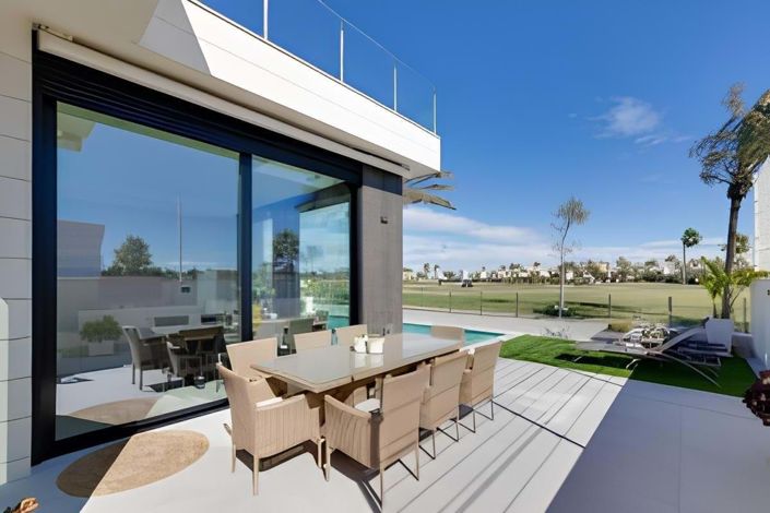 Image No.11-3 Bed Villa for sale