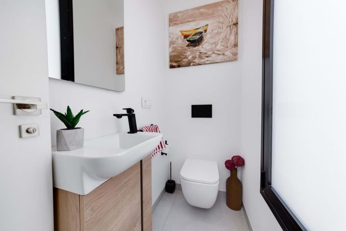 Image No.22-3 Bed Villa for sale