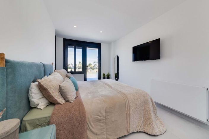 Image No.31-3 Bed Villa for sale