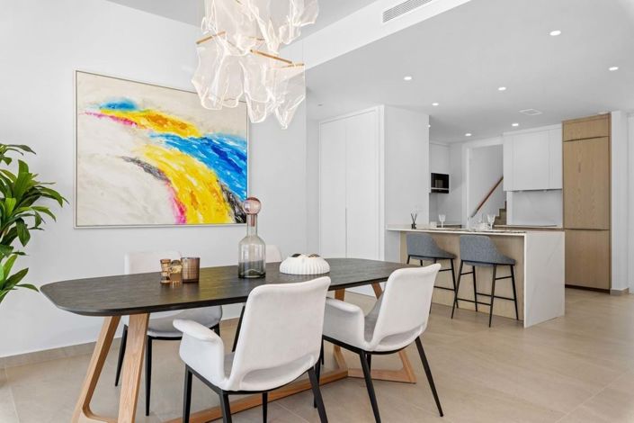 Image No.37-3 Bed Villa for sale